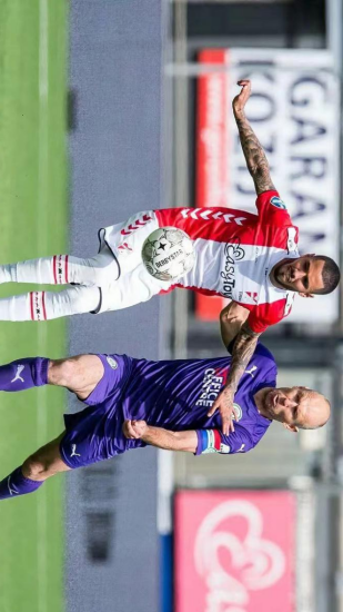 球表现令人 球表现令人